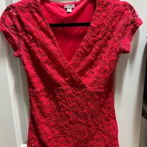 Small Lace Guess Top